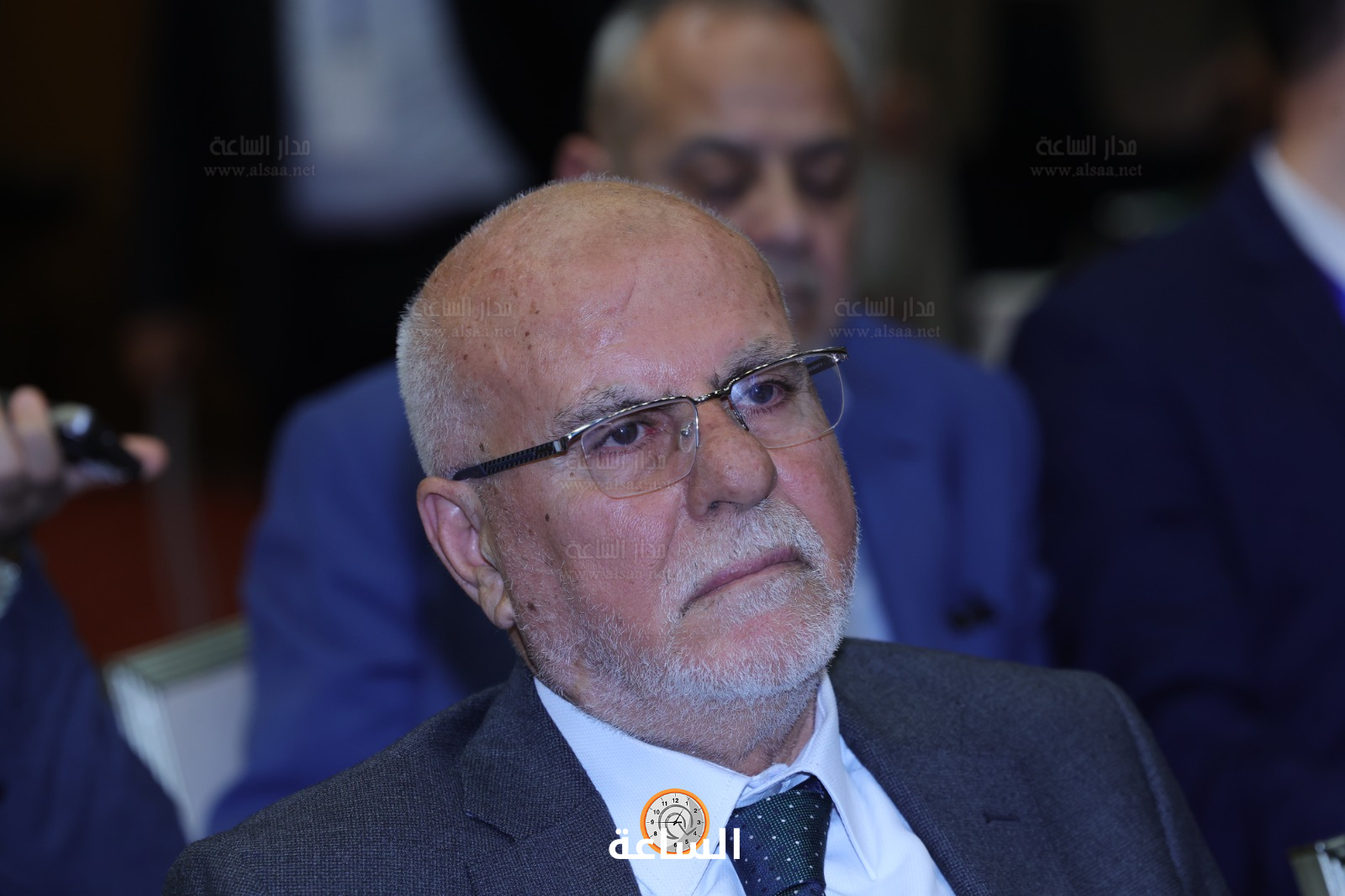 Madar Al-Saa Images 0.43866387651138483