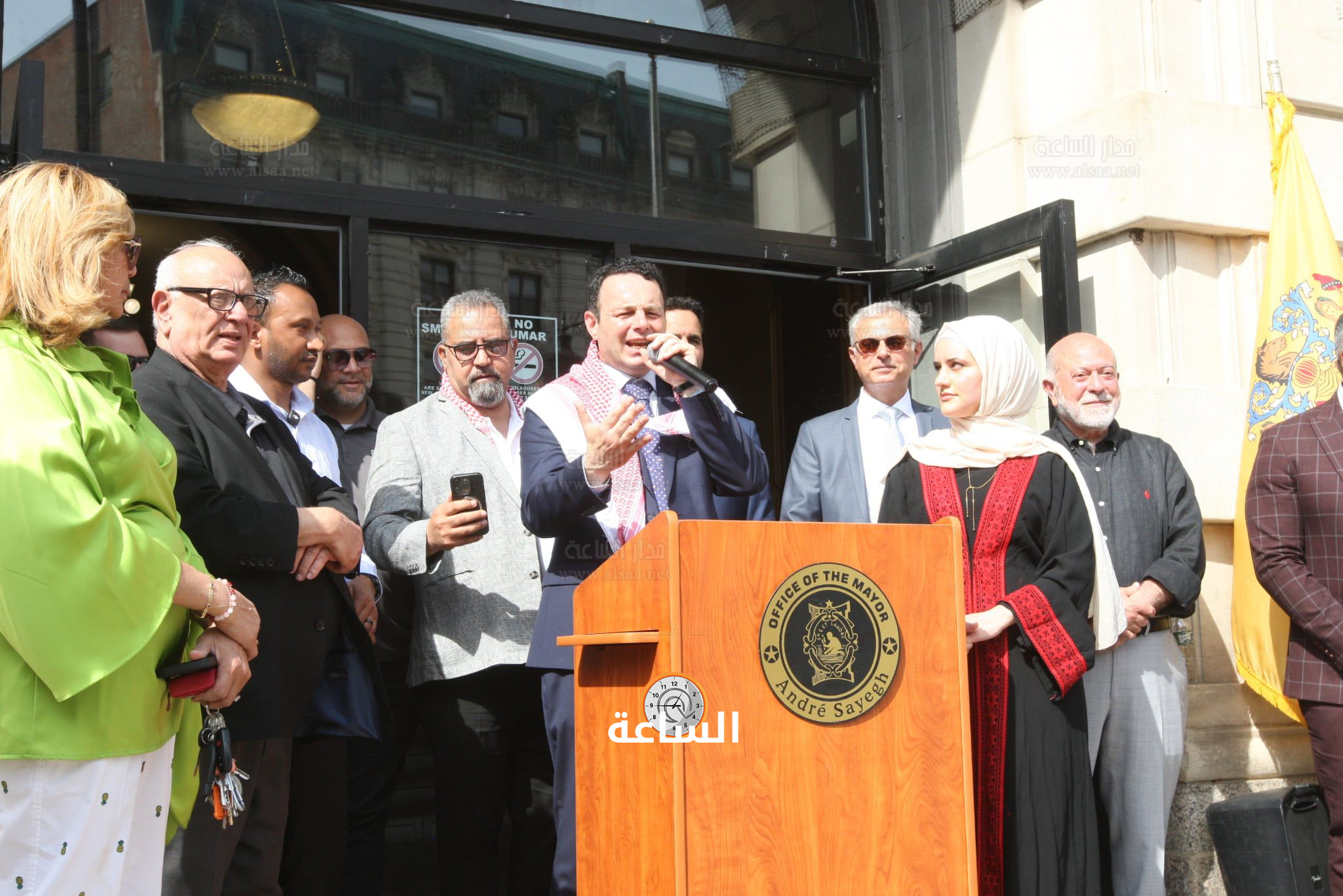 Madar Al-Saa Images 0.4997289367069583