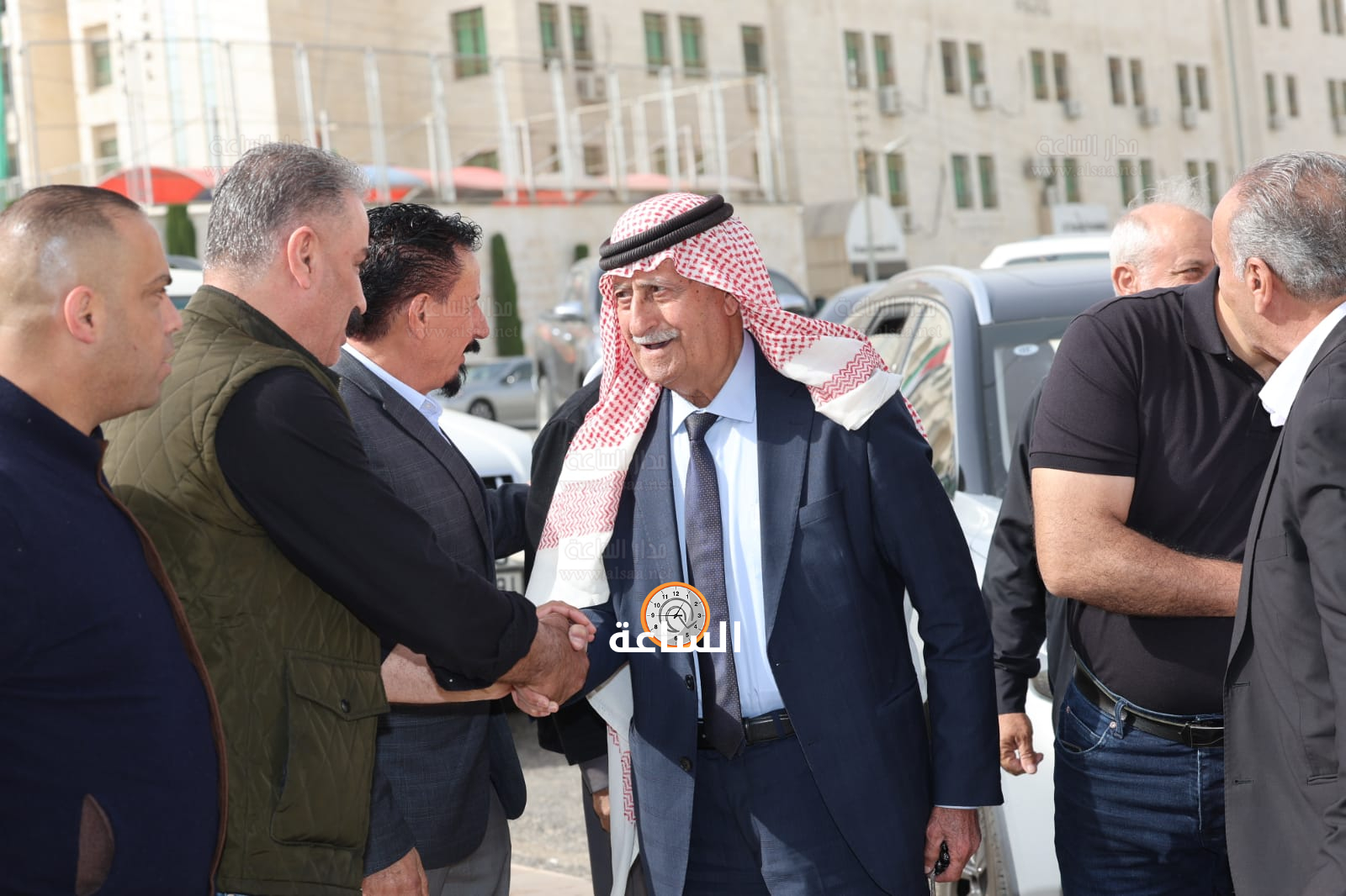 Madar Al-Saa Images 0.9690145772408384