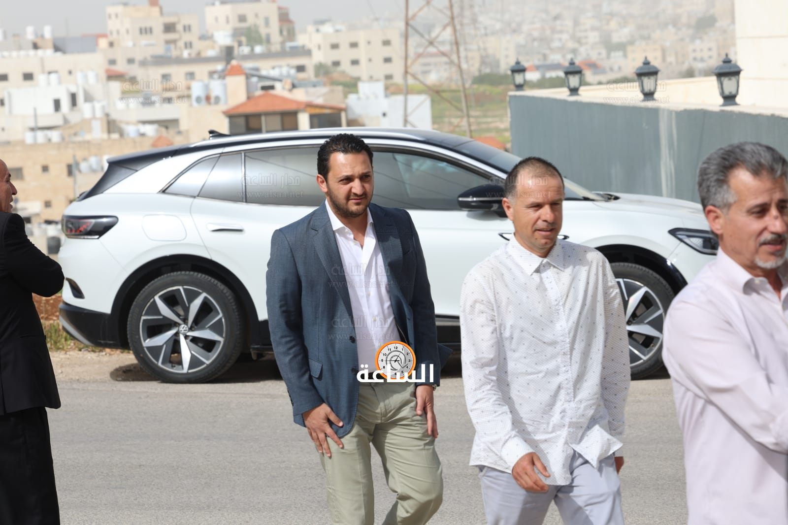 Madar Al-Saa Images 0.8238095408040557