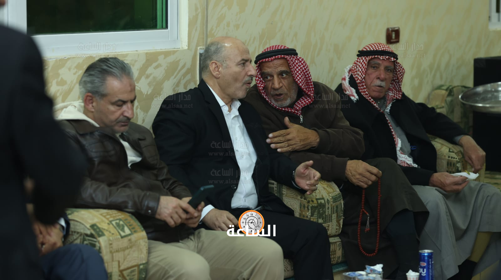 Madar Al-Saa Images 0.19660018668577273