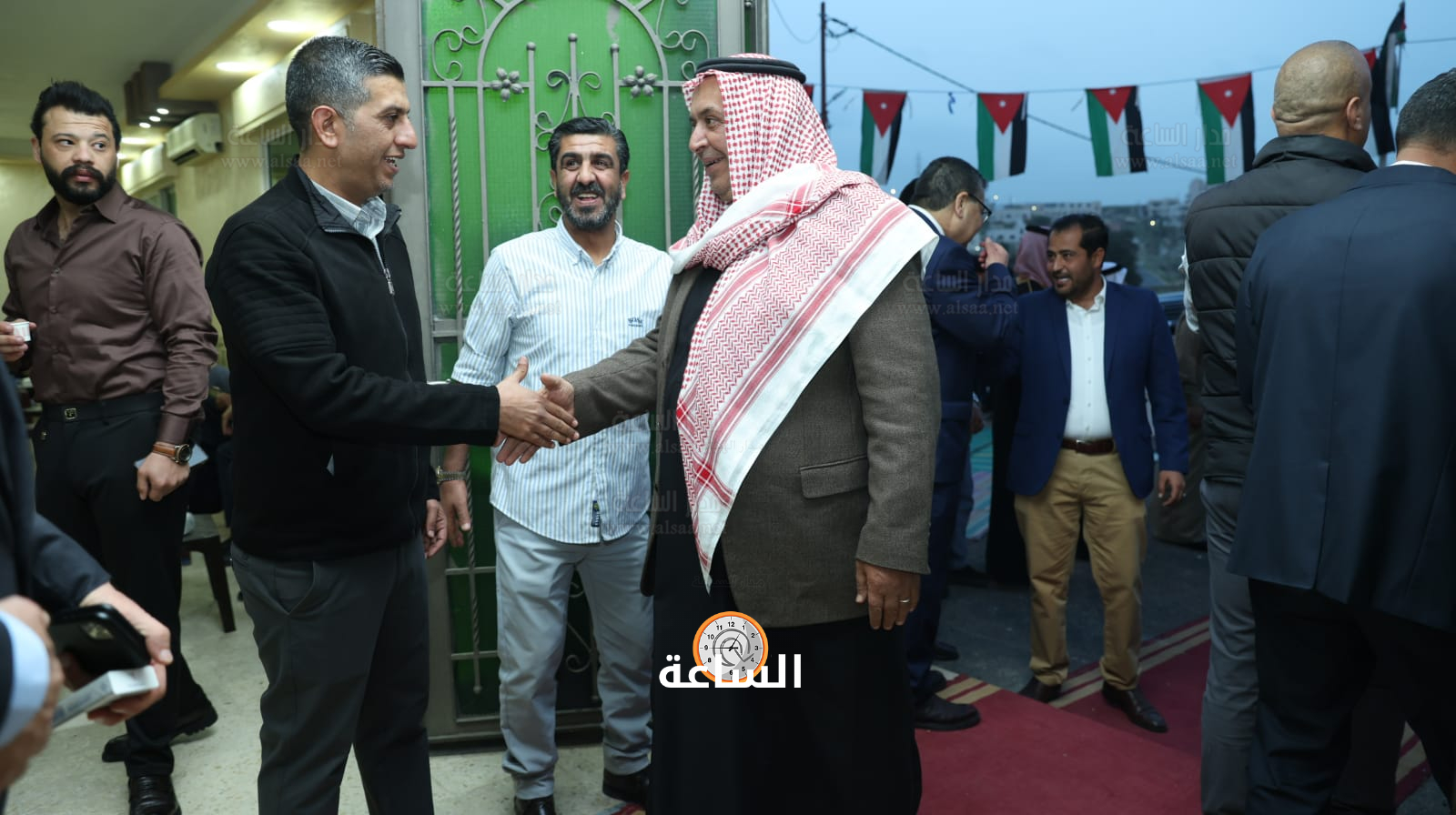 Madar Al-Saa Images 0.35384441215013507