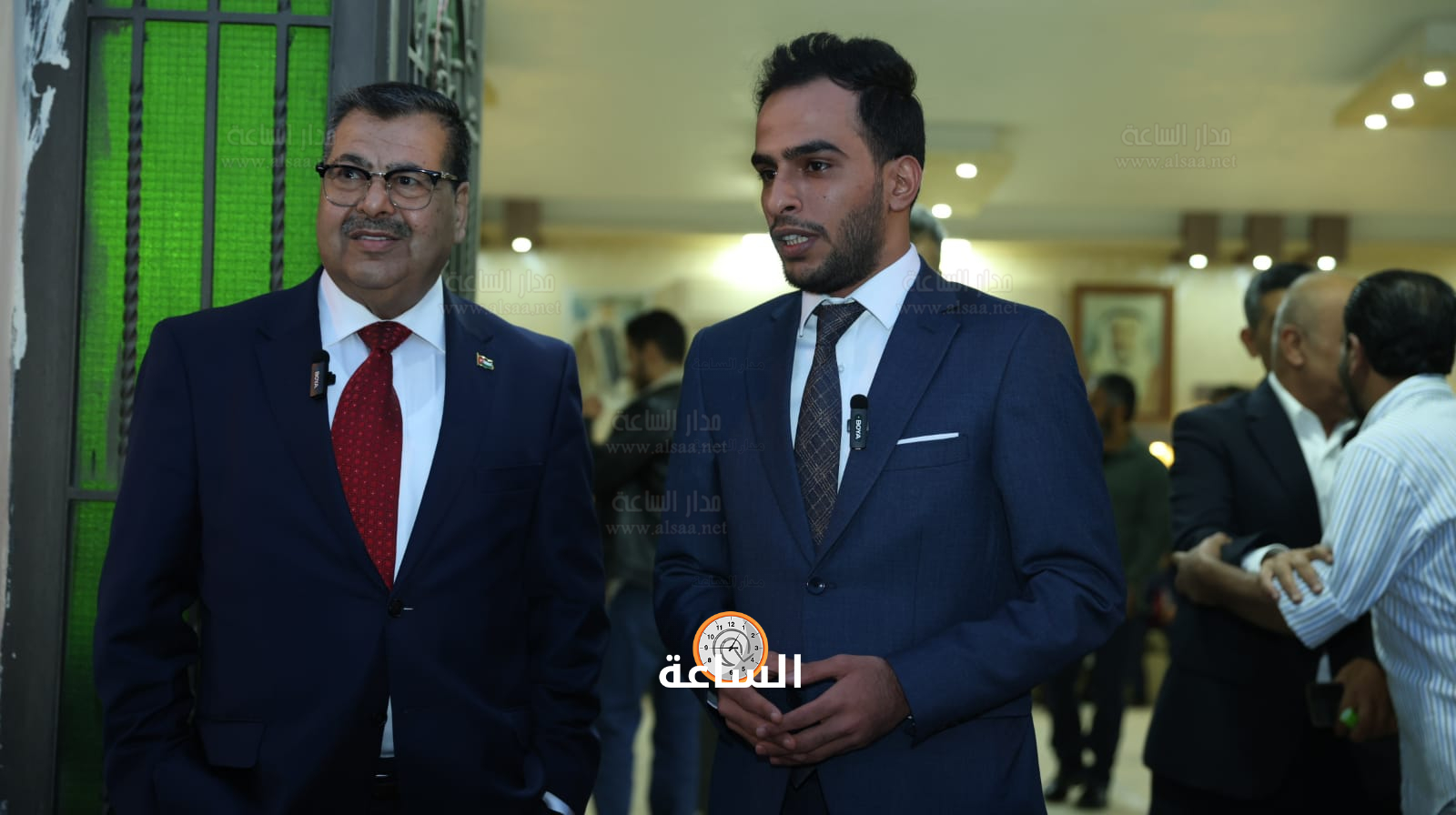 Madar Al-Saa Images 0.4481802530579887