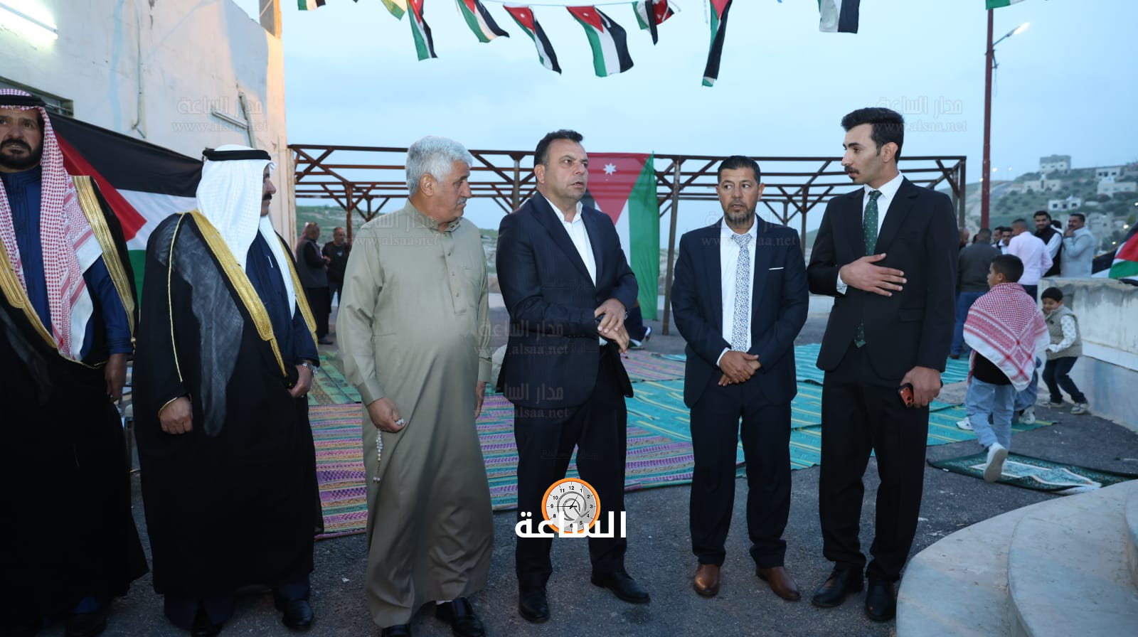 Madar Al-Saa Images 0.6476819492784964