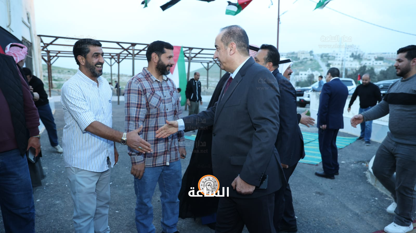 Madar Al-Saa Images 0.5519091304919759