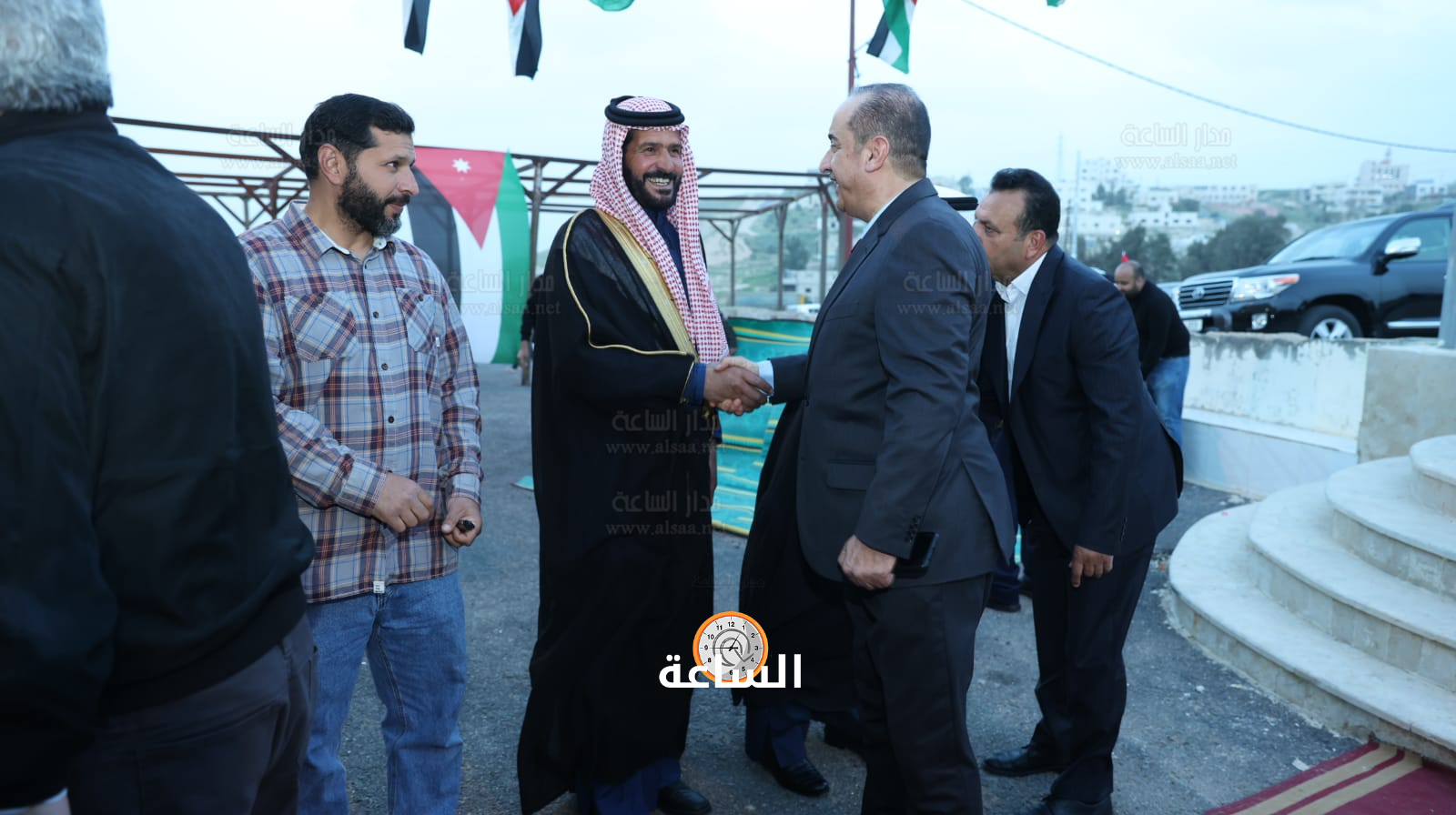 Madar Al-Saa Images 0.681030492033468