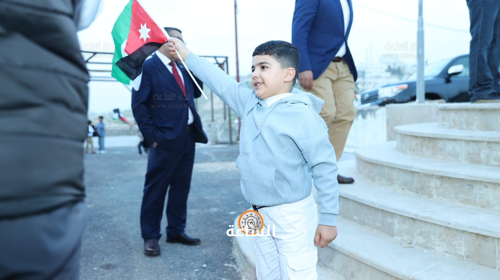 Madar Al-Saa Images 0.8757759092353613