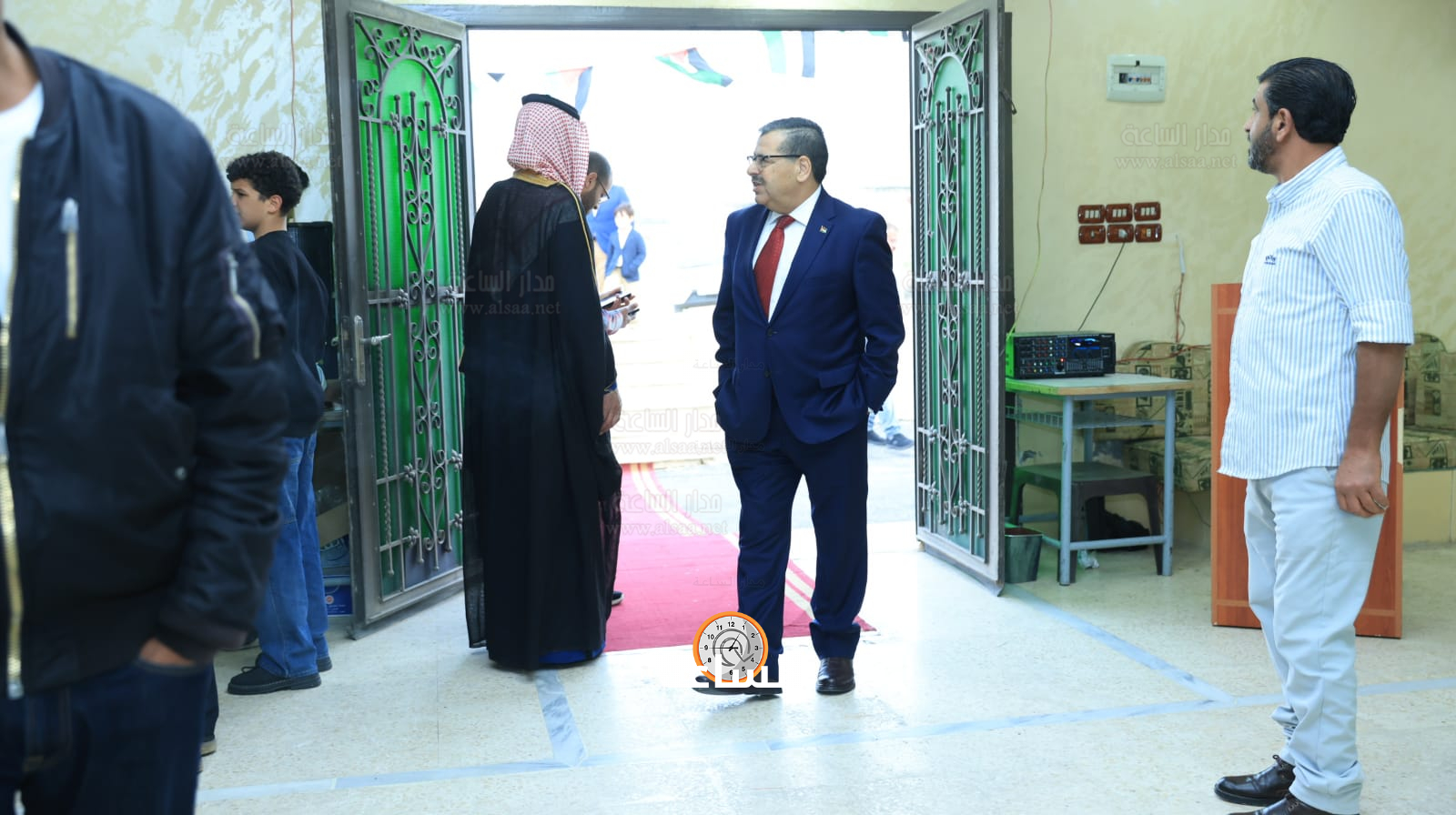 Madar Al-Saa Images 0.3153336668827419