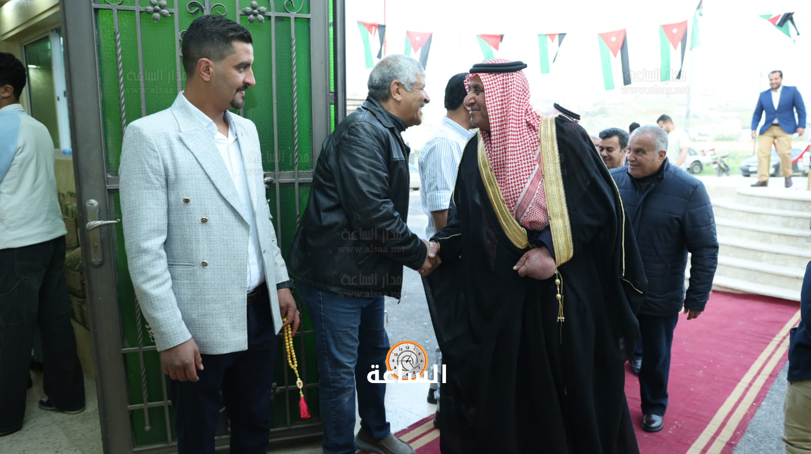 Madar Al-Saa Images 0.5145460530982727