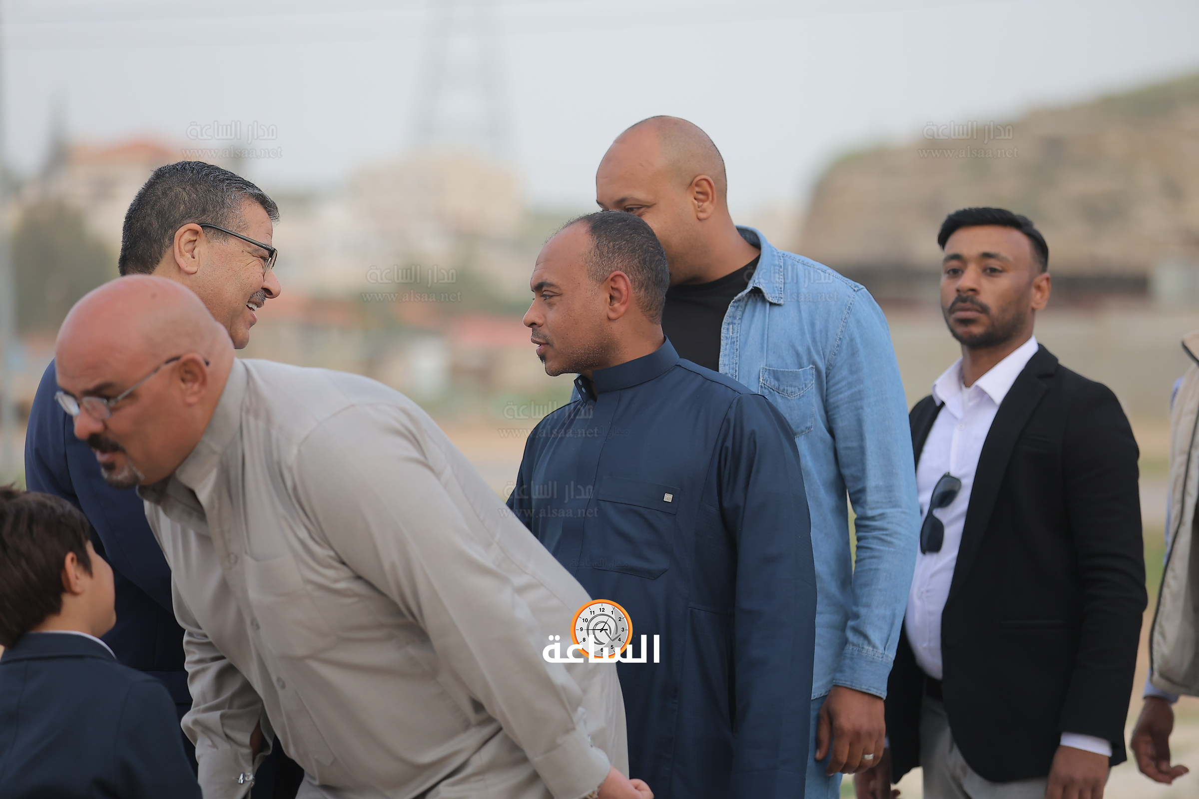 Madar Al-Saa Images 0.1526994795243477