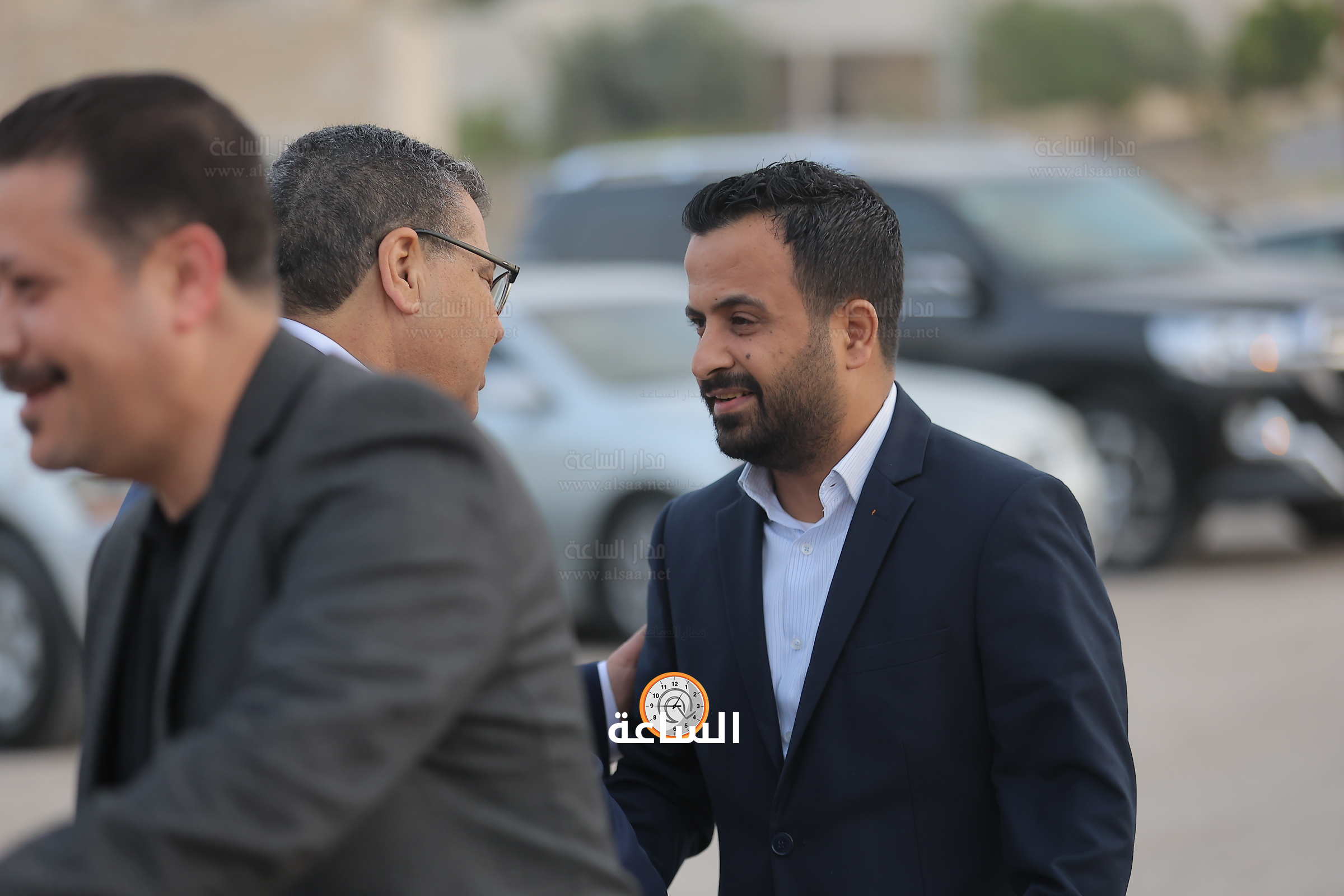 Madar Al-Saa Images 0.1736469644103188