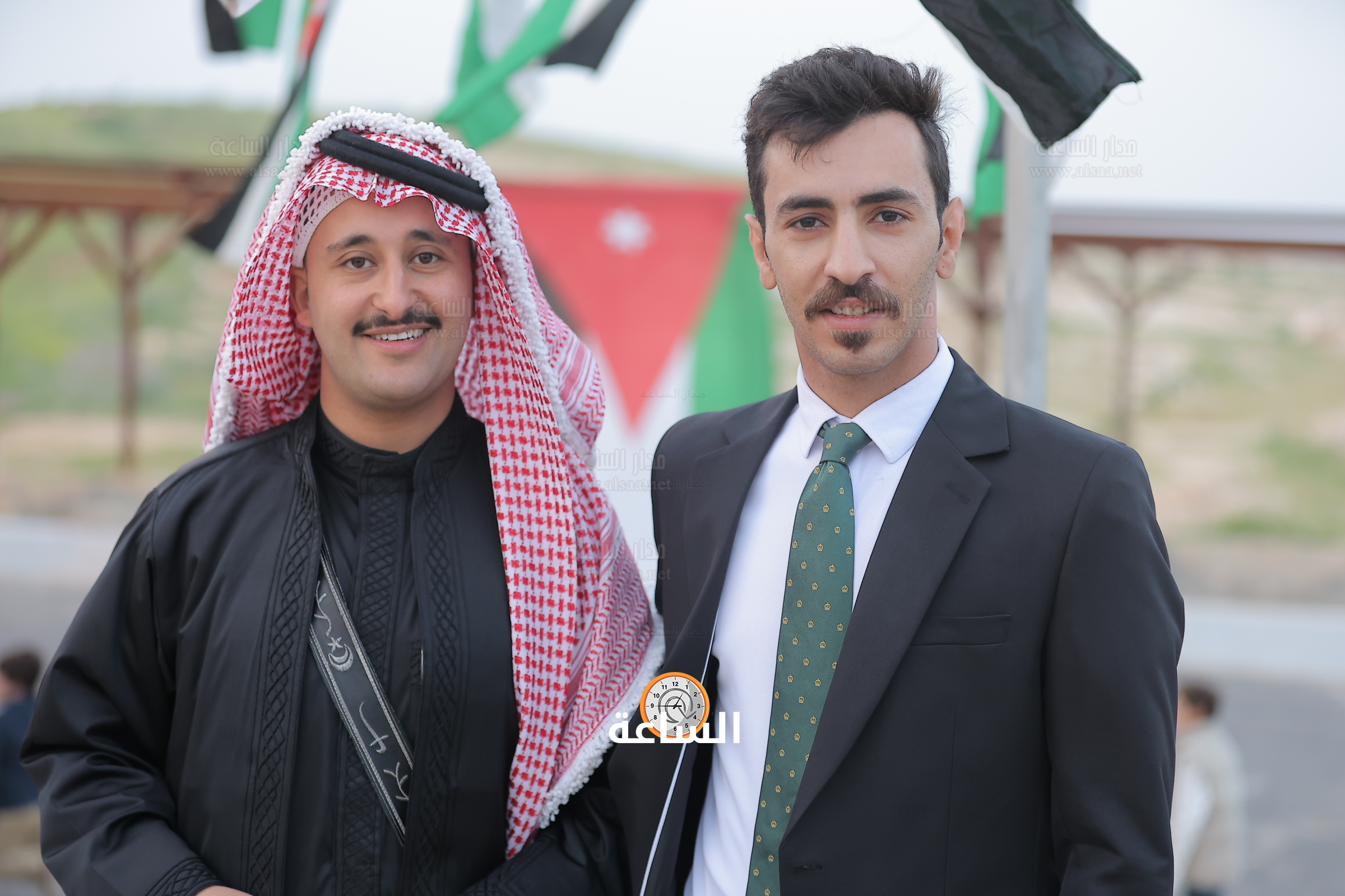 Madar Al-Saa Images 0.9722078357246259