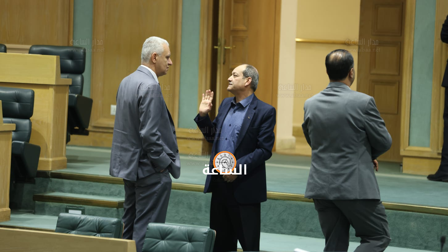 Madar Al-Saa Images 0.4065282475079971