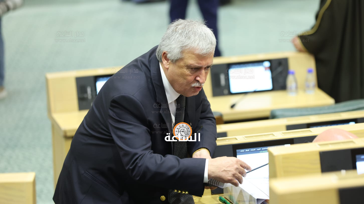 Madar Al-Saa Images 0.09015900408827138