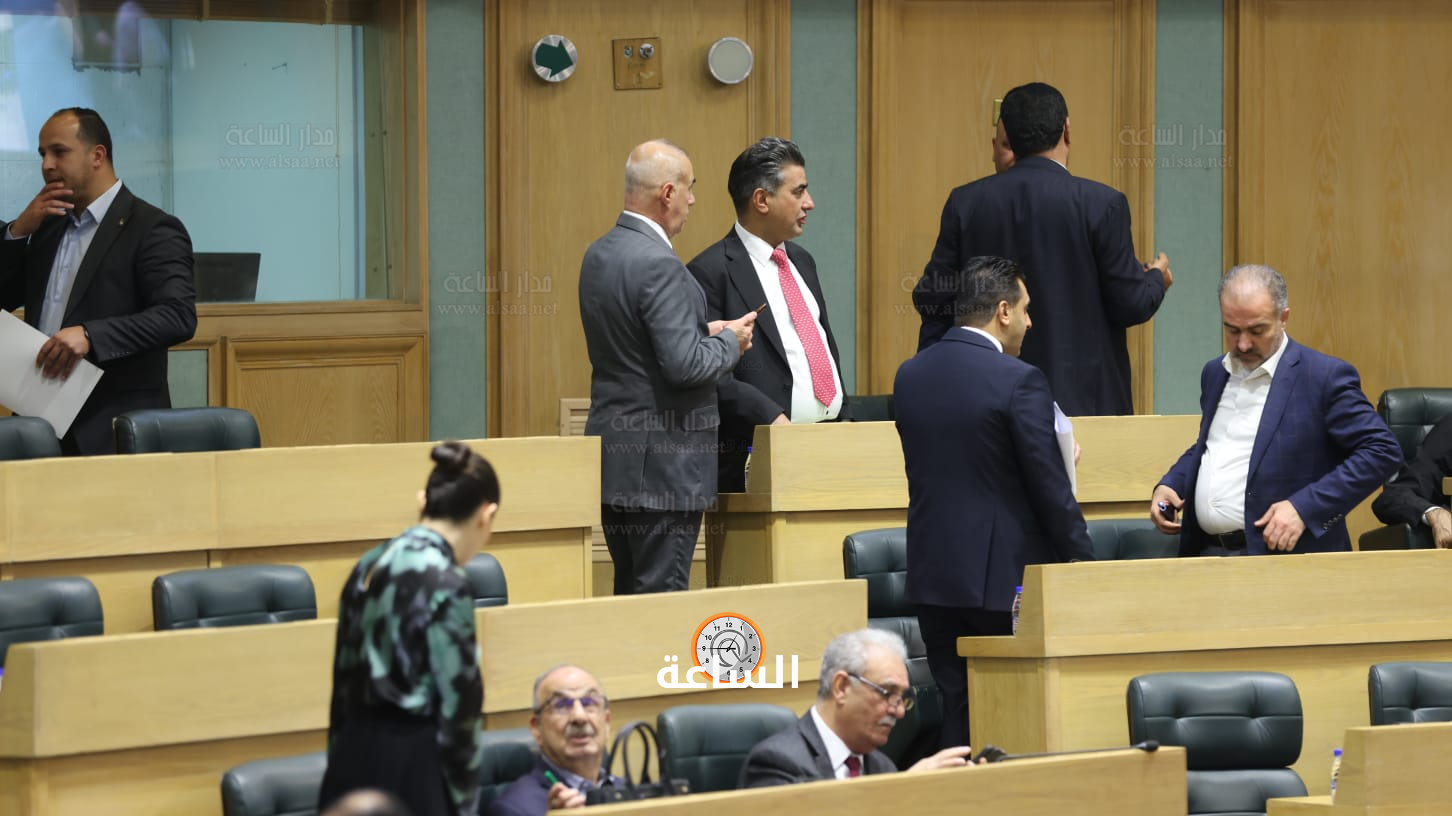 Madar Al-Saa Images 0.16958619907088157