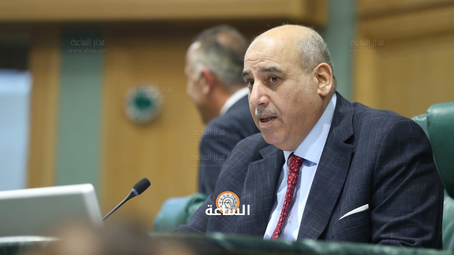 Madar Al-Saa Images 0.33932420764923