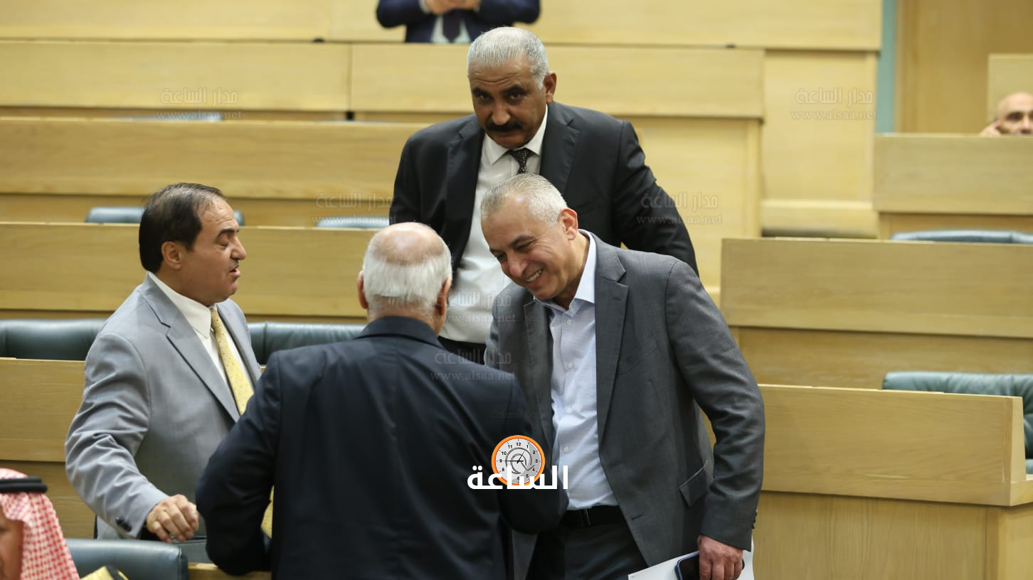 Madar Al-Saa Images 0.6109118447469258