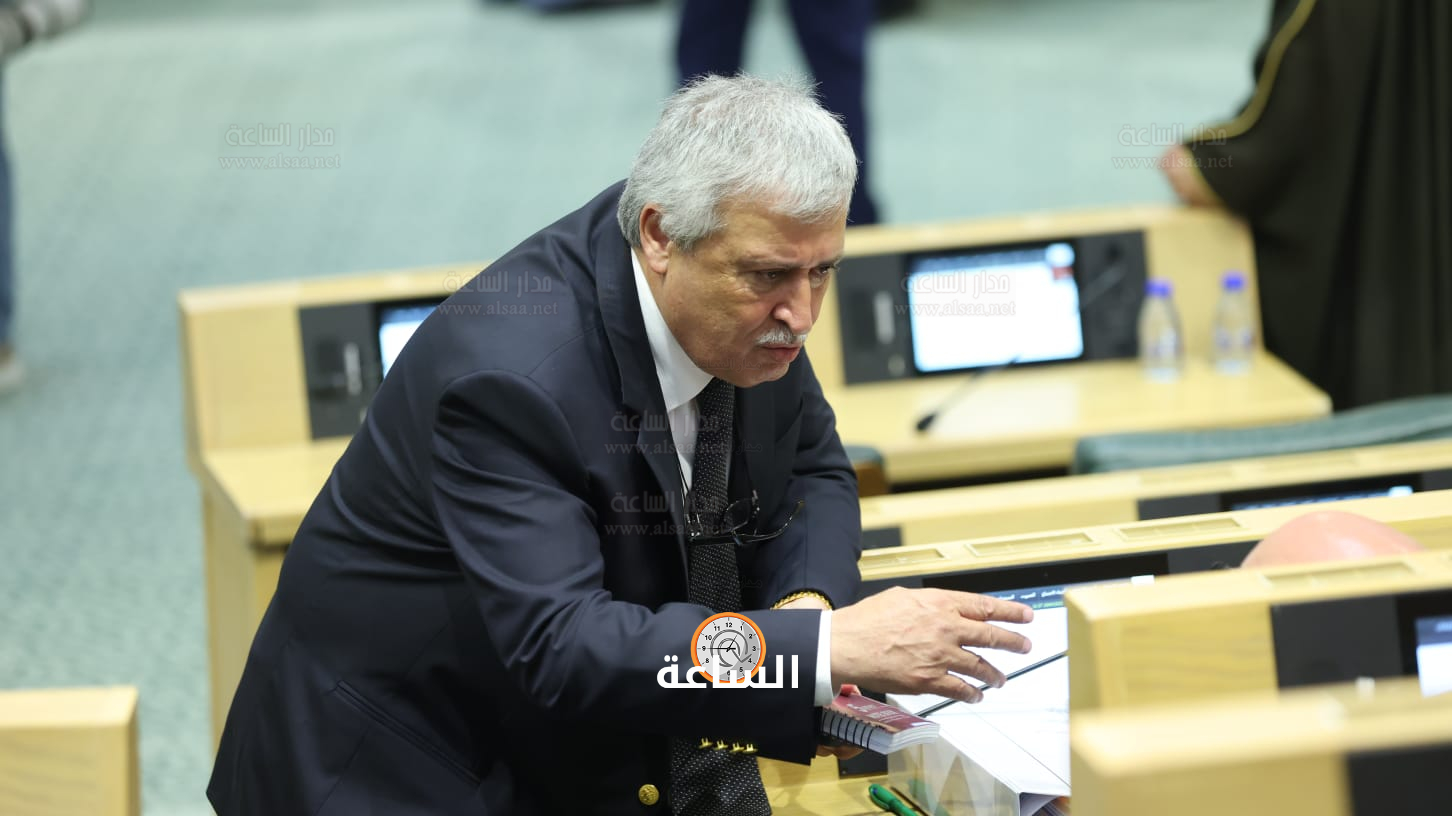 Madar Al-Saa Images 0.41006225483591663