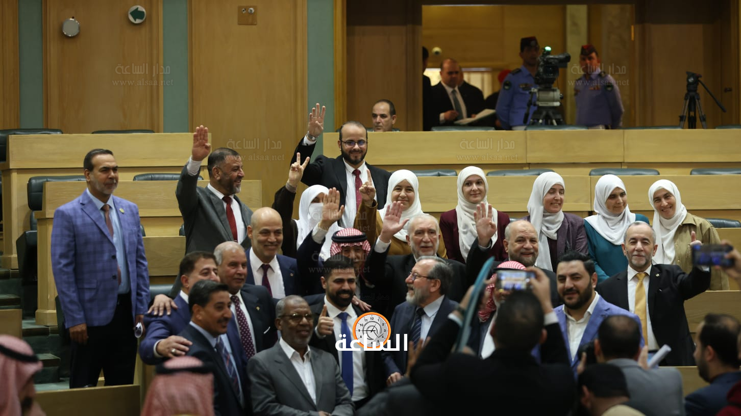 Madar Al-Saa Images 0.8293029115035333