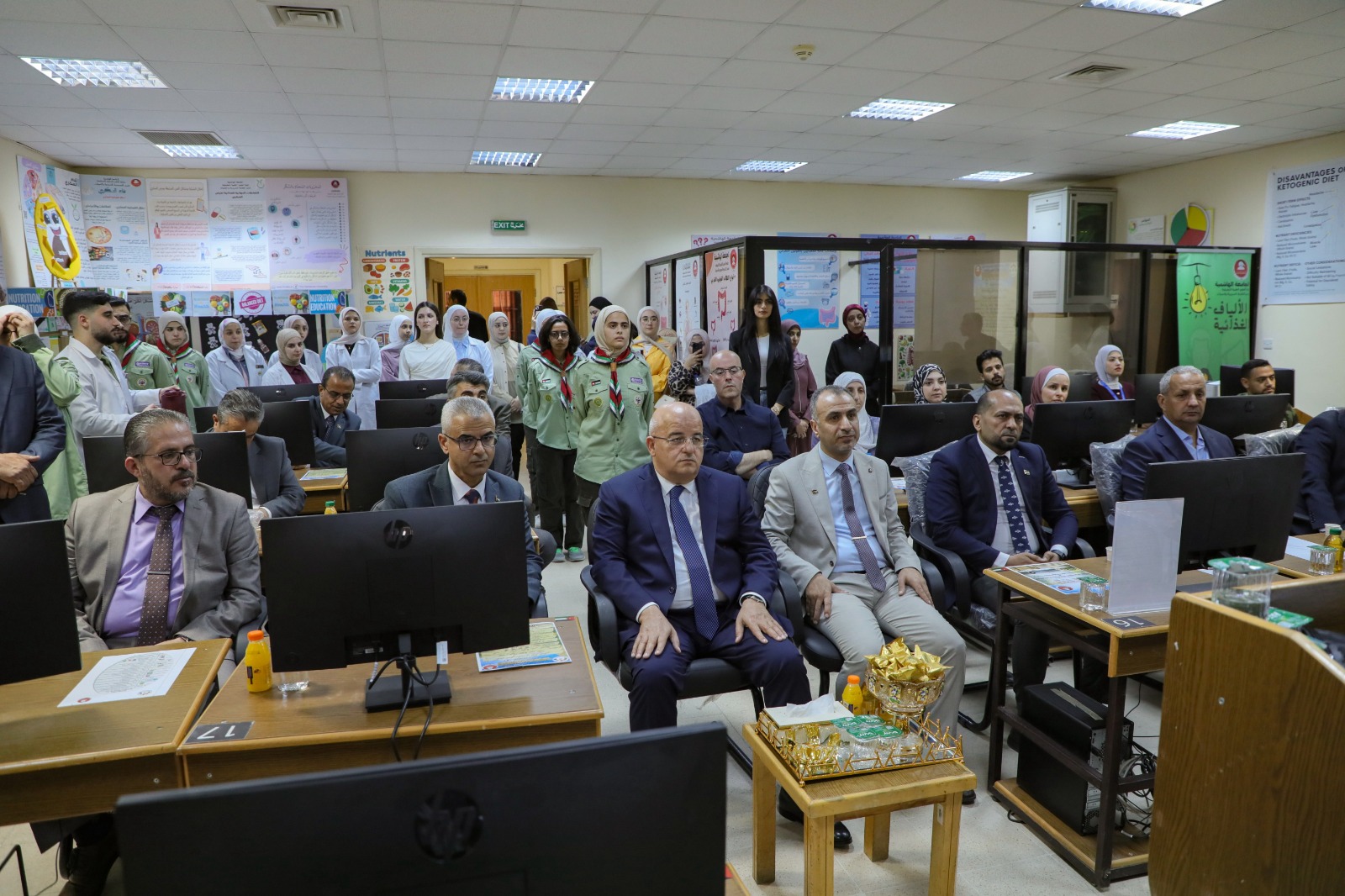 Madar Al-Saa Images 0.19735555997452192