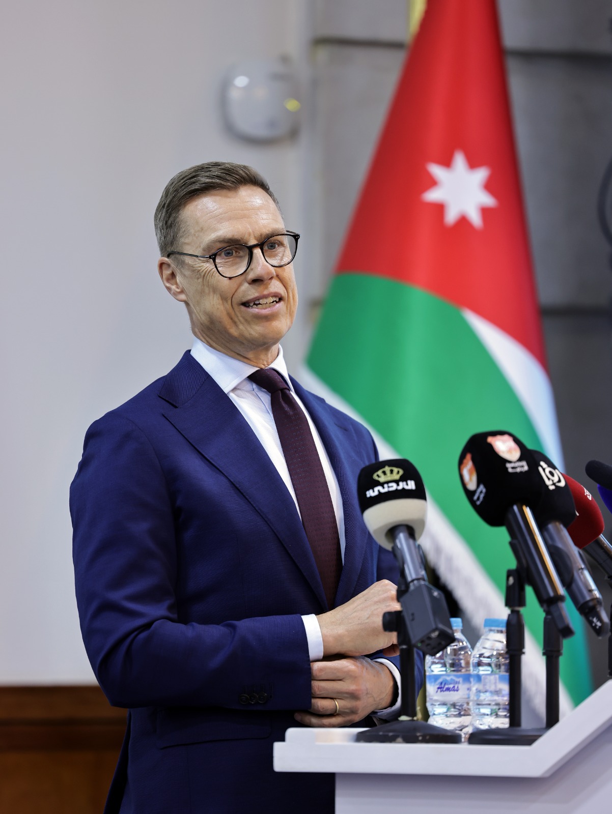 Madar Al-Saa Images 0.6041693338771578