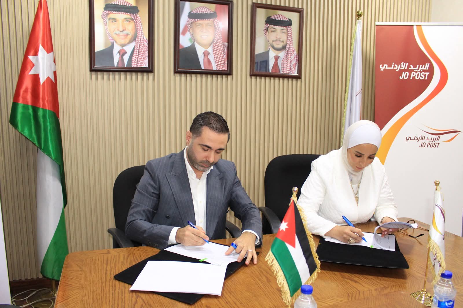 Madar Al-Saa Images 0.5782326303924669