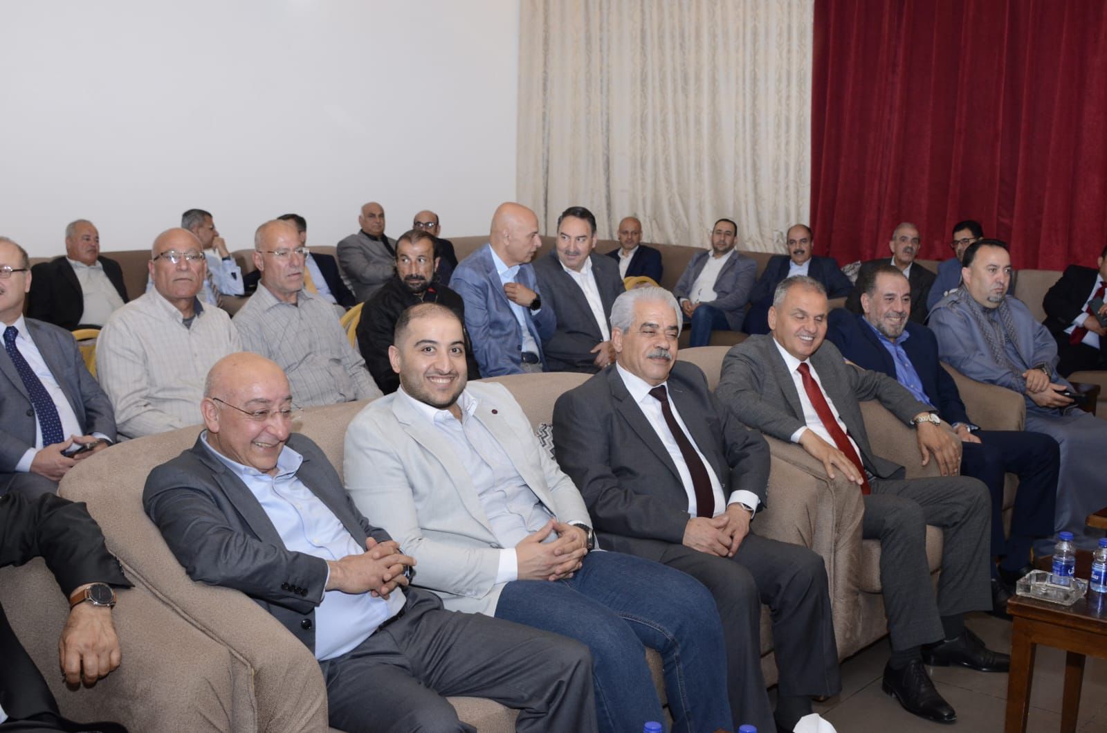 Madar Al-Saa Images 0.6147213580315941