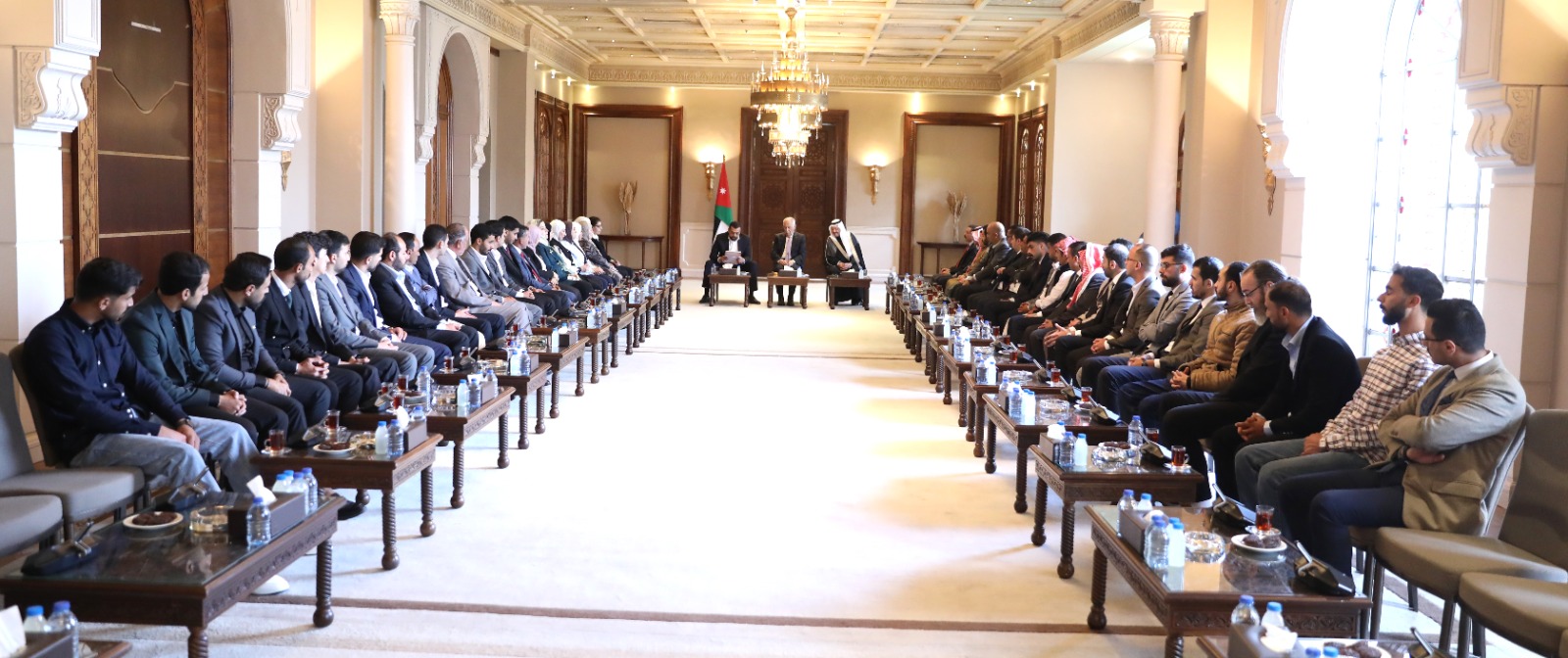 Madar Al-Saa Images 0.30763917563541254