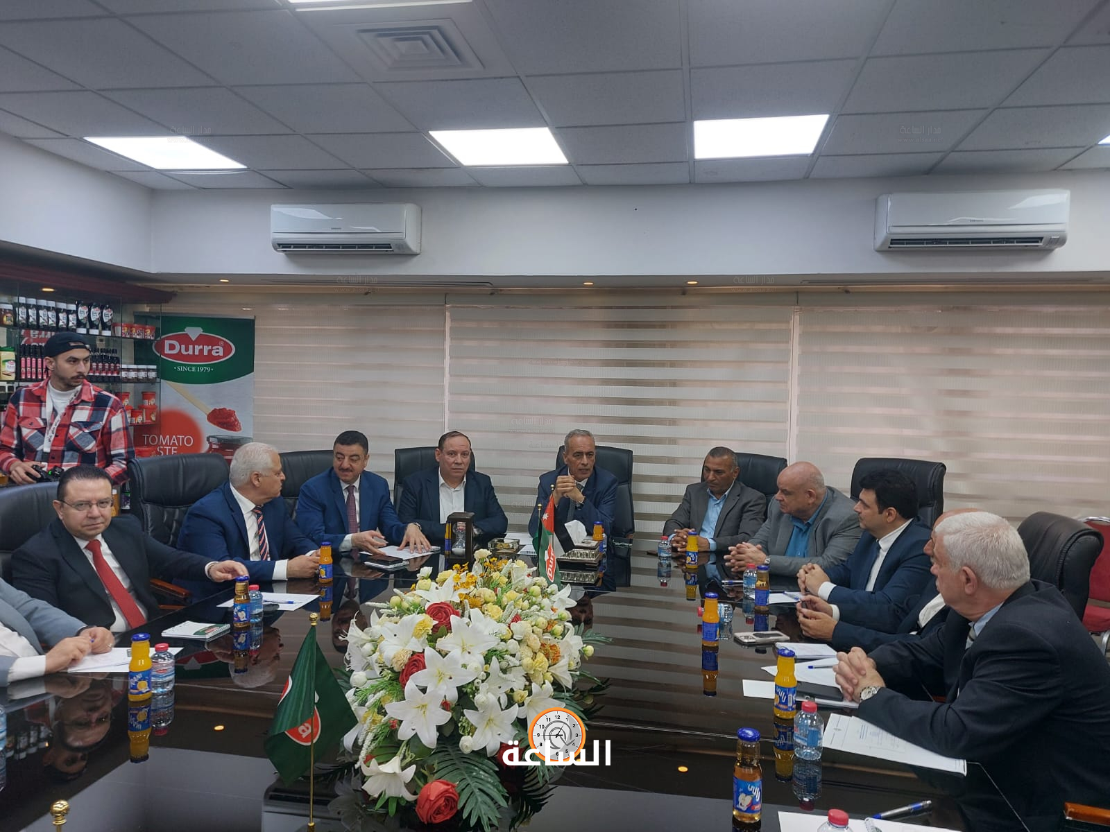 Madar Al-Saa Images 0.6859435202879101