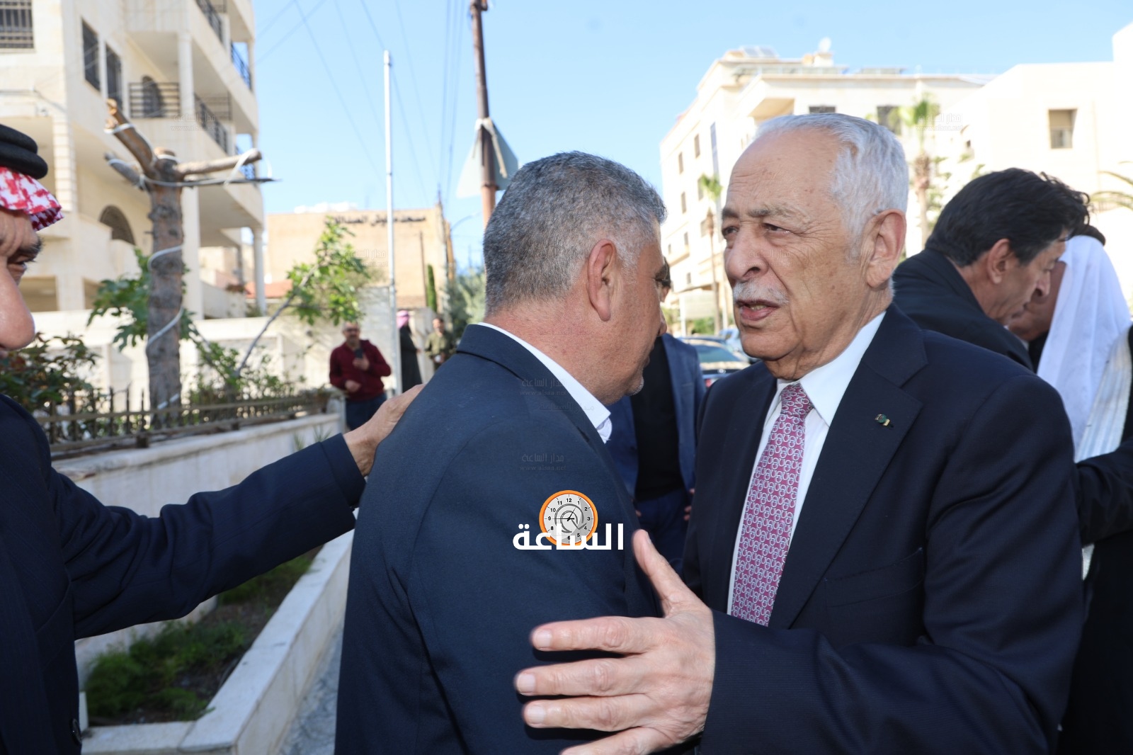 Madar Al-Saa Images 0.6912884393170207