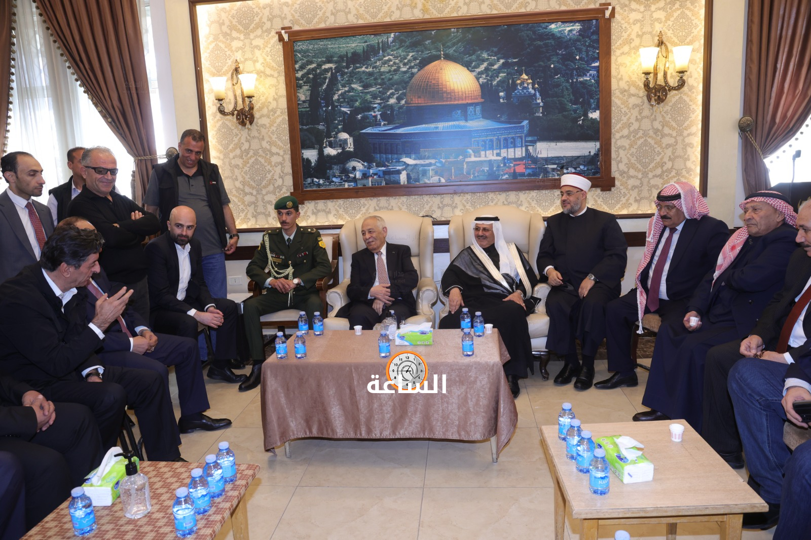 Madar Al-Saa Images 0.5584611545812538