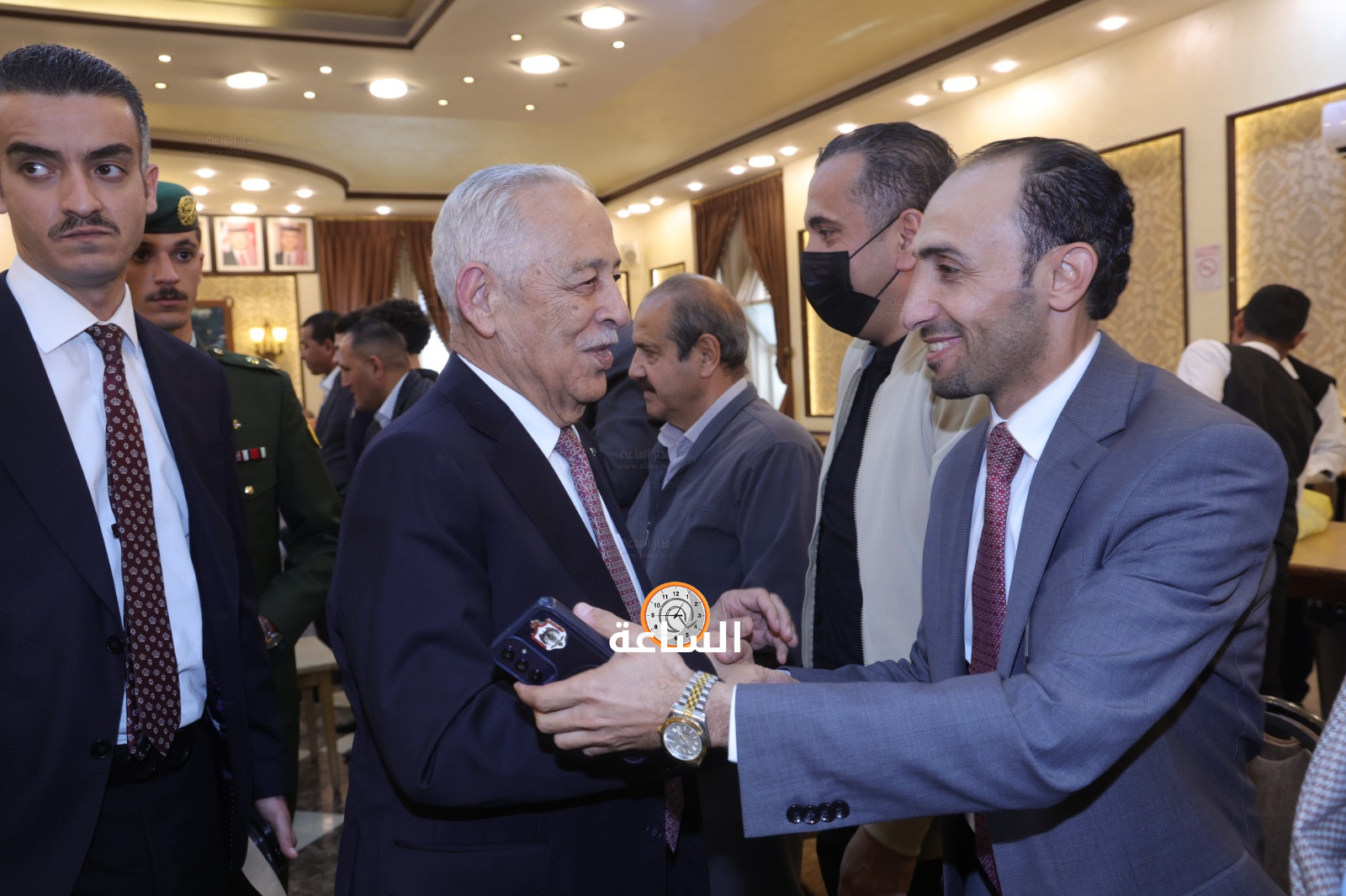 Madar Al-Saa Images 0.616098239716383