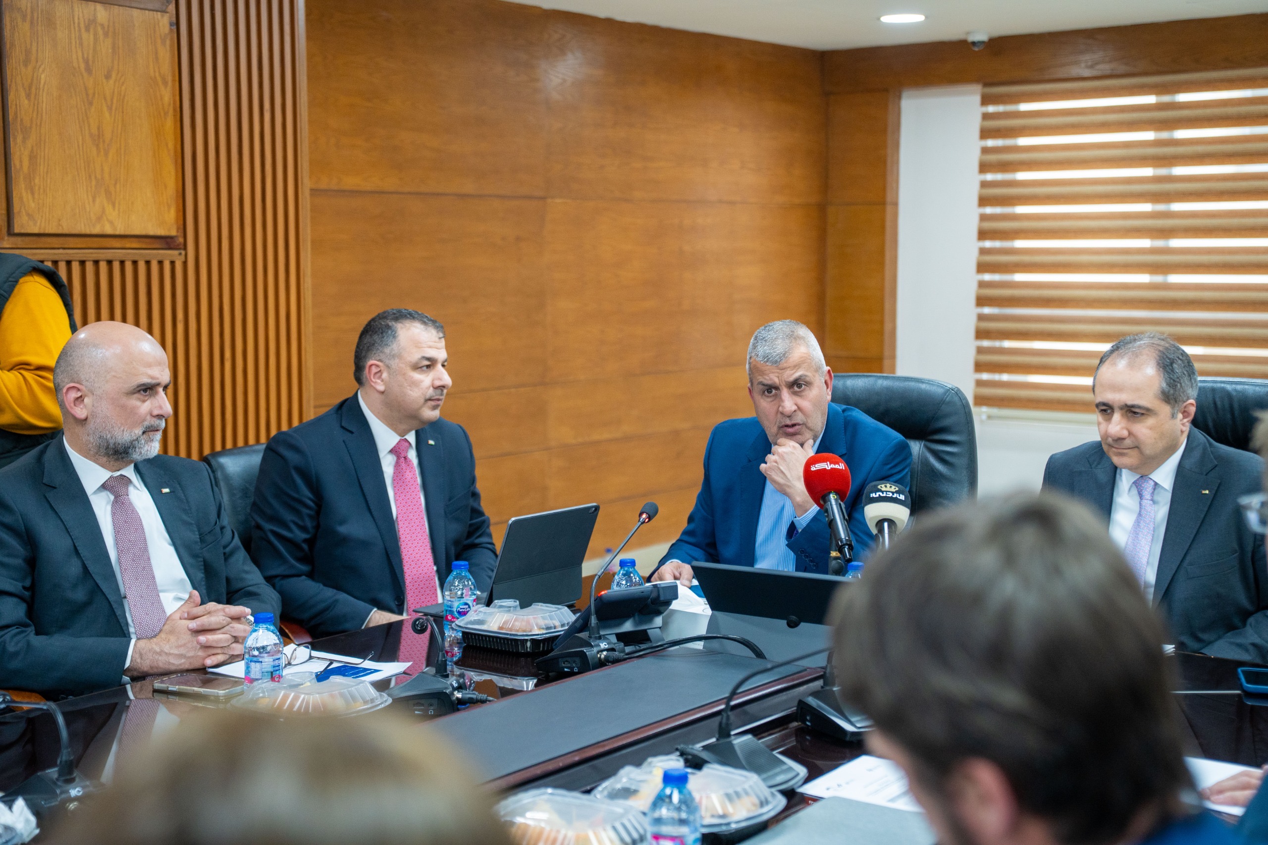 Madar Al-Saa Images 0.3597201414482857