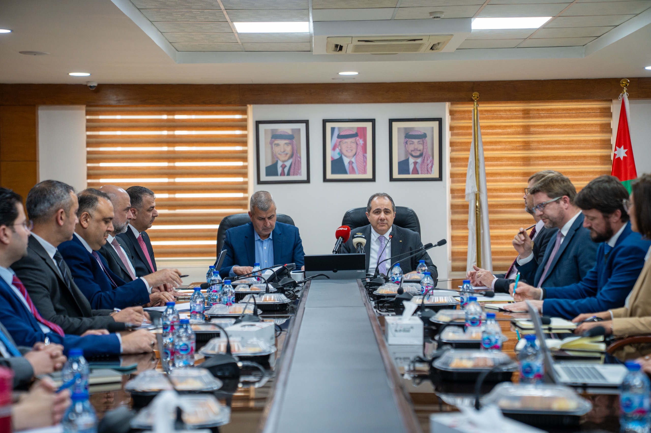 Madar Al-Saa Images 0.16173930729815078