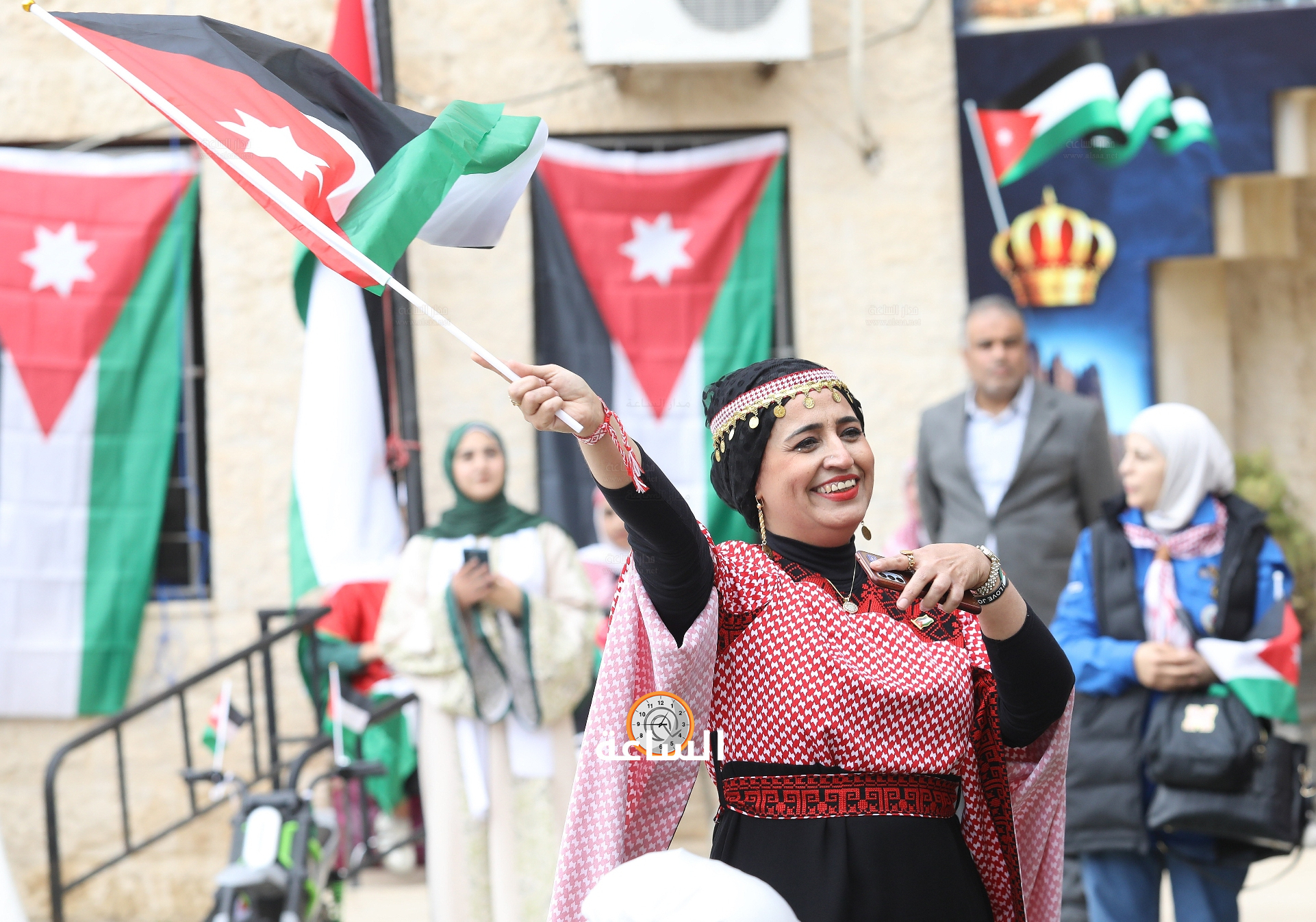 Madar Al-Saa Images 0.6540251577362043