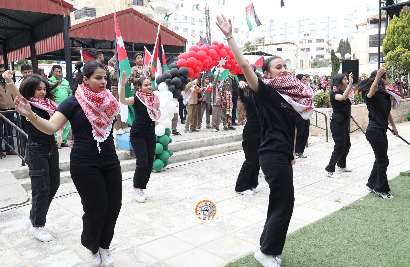 Madar Al-Saa Images 0.2826741942703307