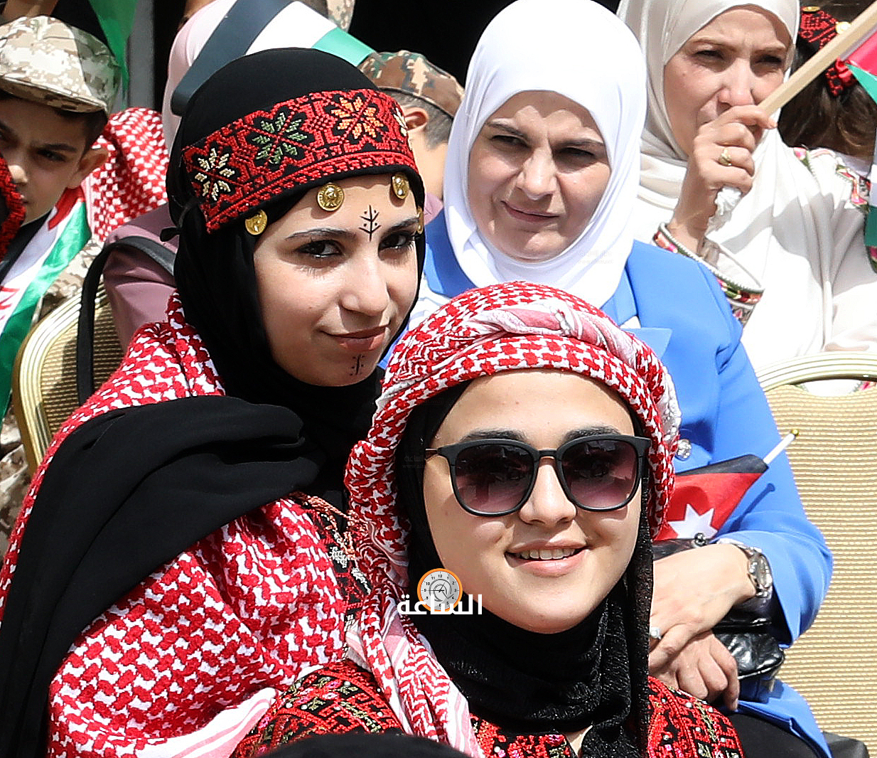 Madar Al-Saa Images 0.01136927878401206