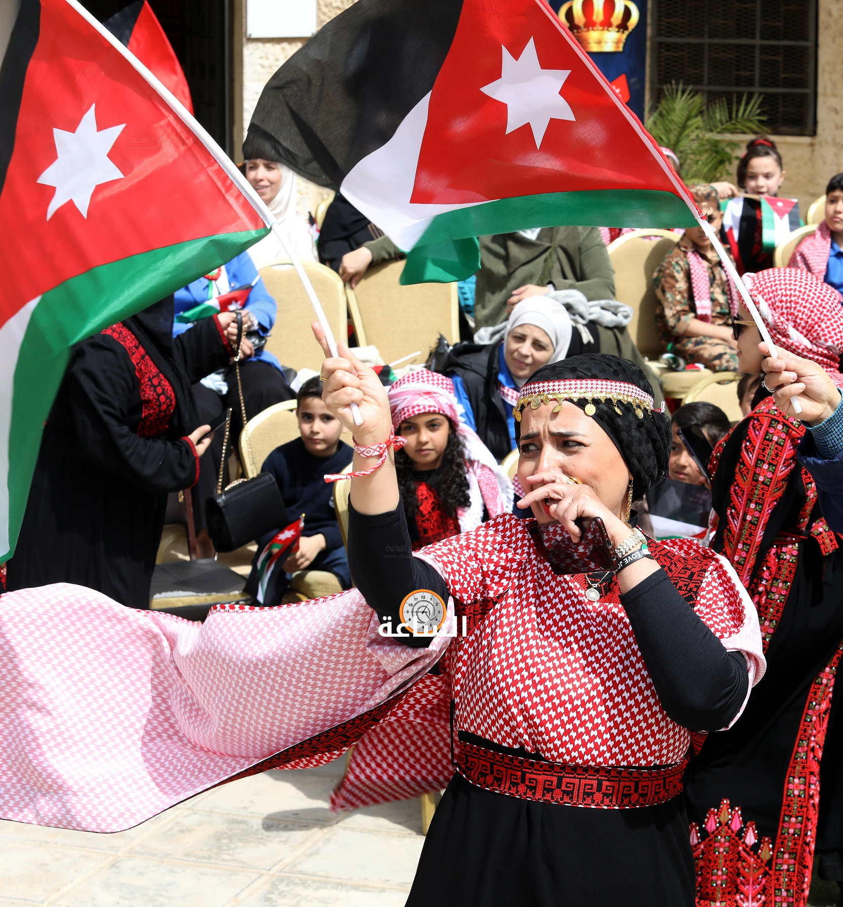 Madar Al-Saa Images 0.21761241188021097