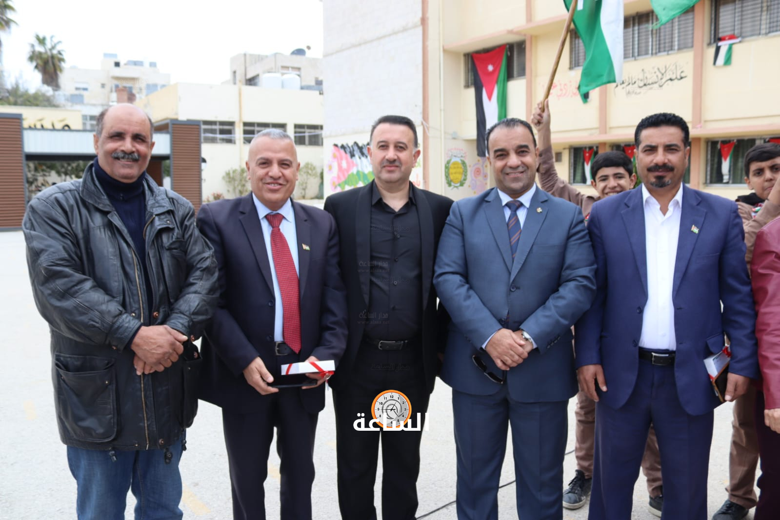 Madar Al-Saa Images 0.3813826985091531