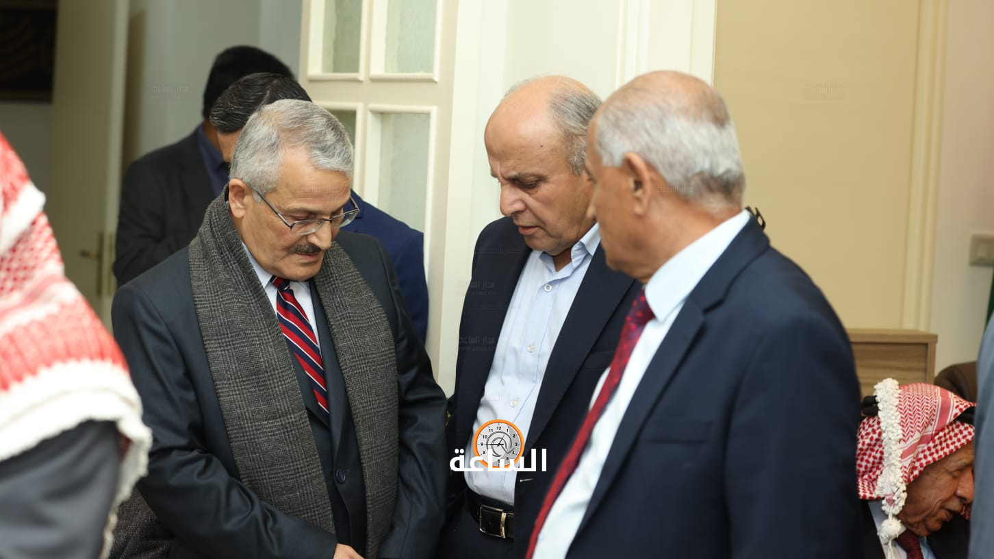 Madar Al-Saa Images 0.5616381862655905