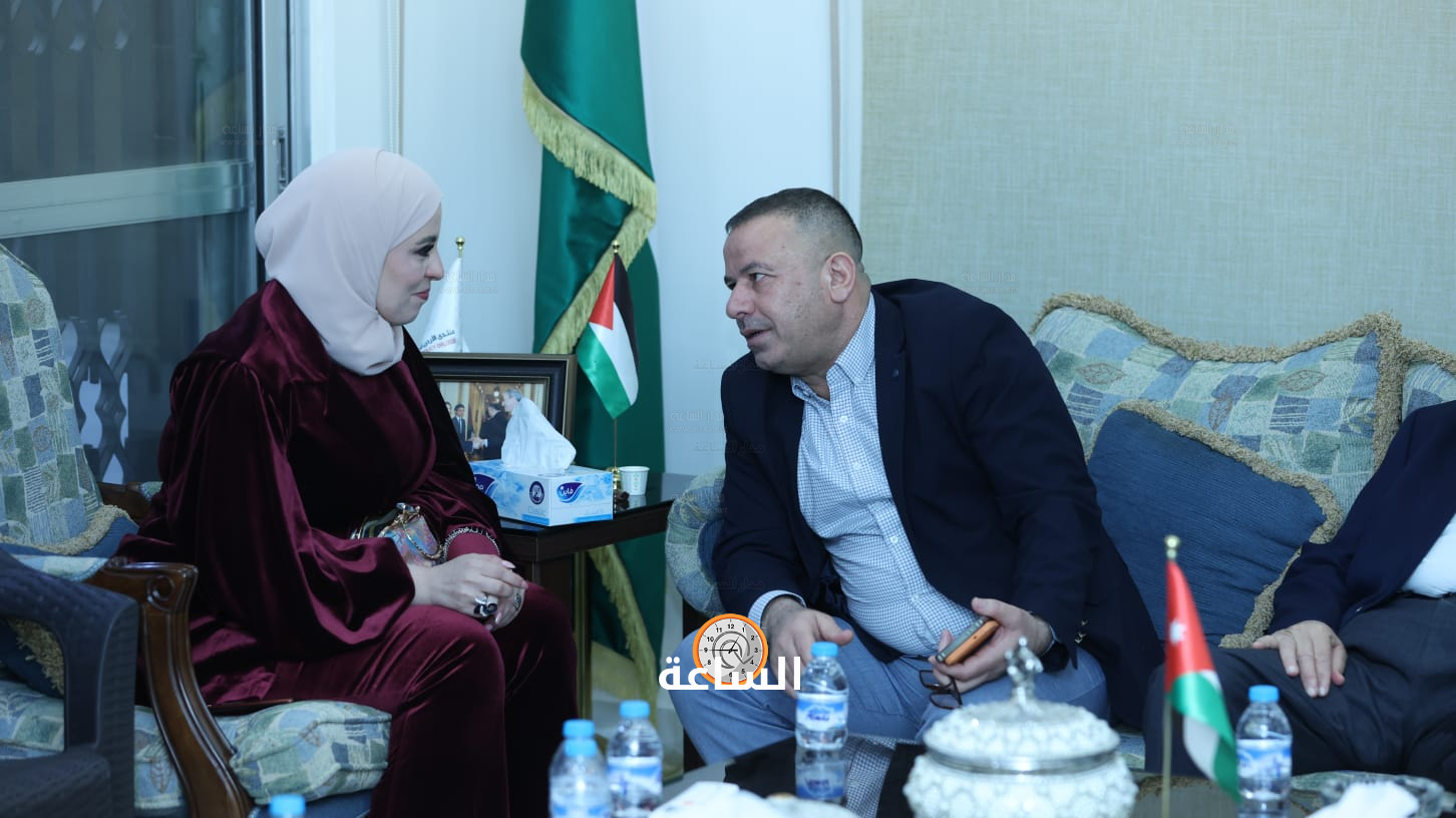 Madar Al-Saa Images 0.40564452849111576