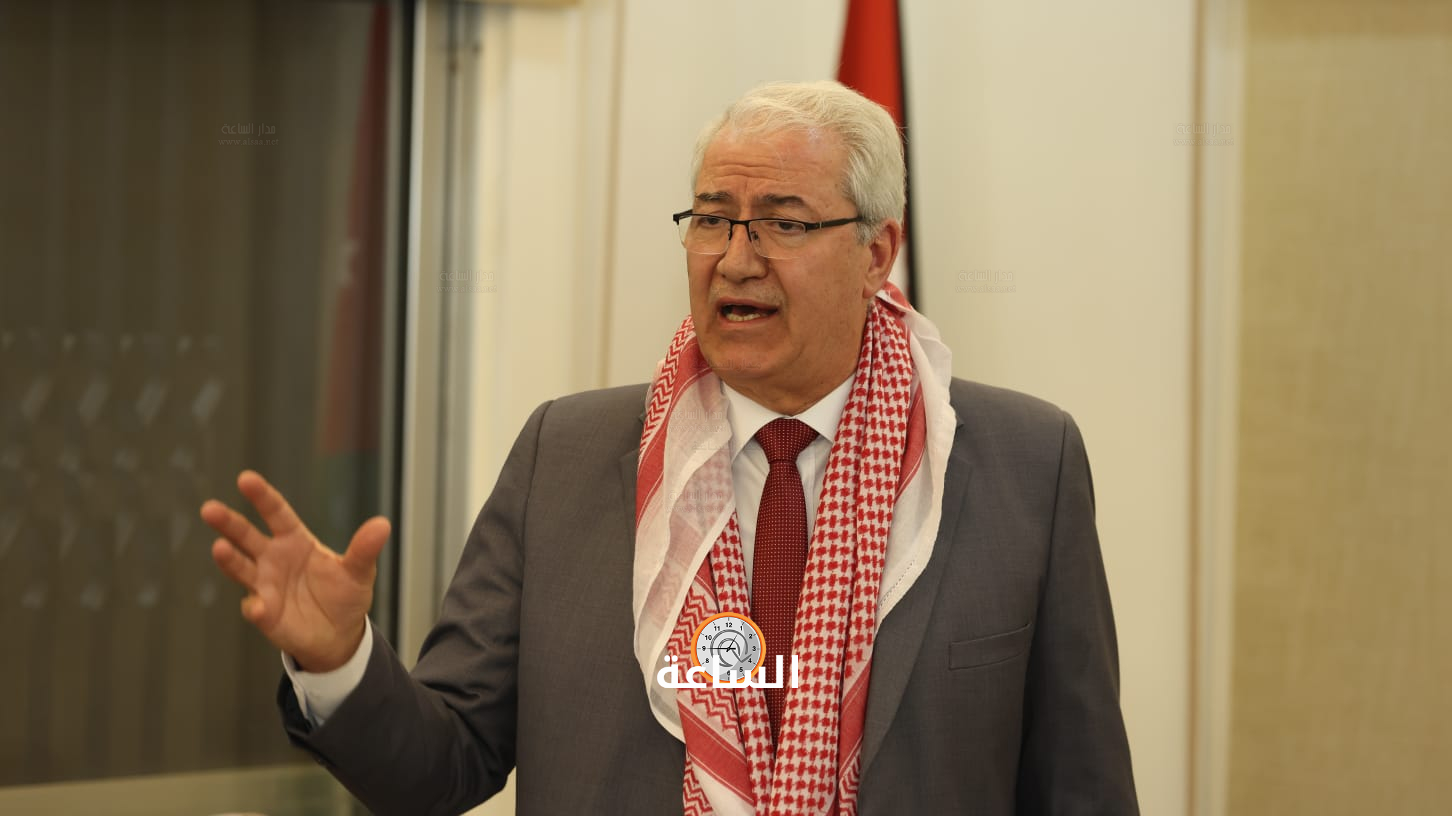 Madar Al-Saa Images 0.9133196603442062