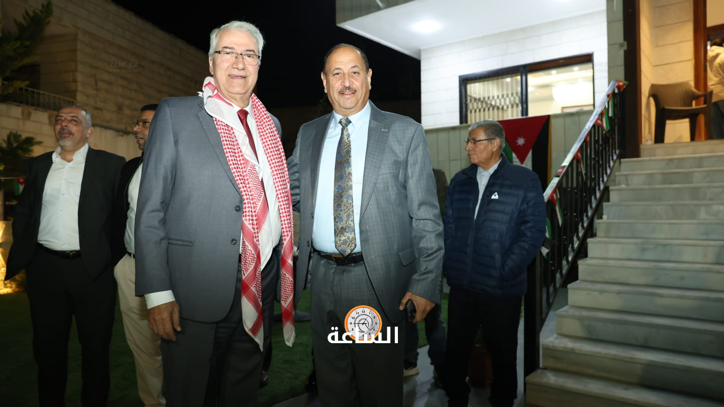 Madar Al-Saa Images 0.7113683014653797