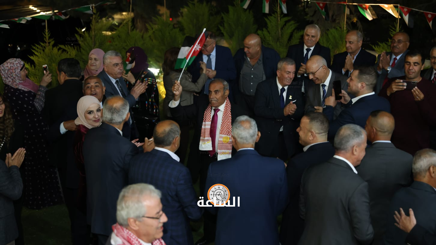 Madar Al-Saa Images 0.7055973802354633