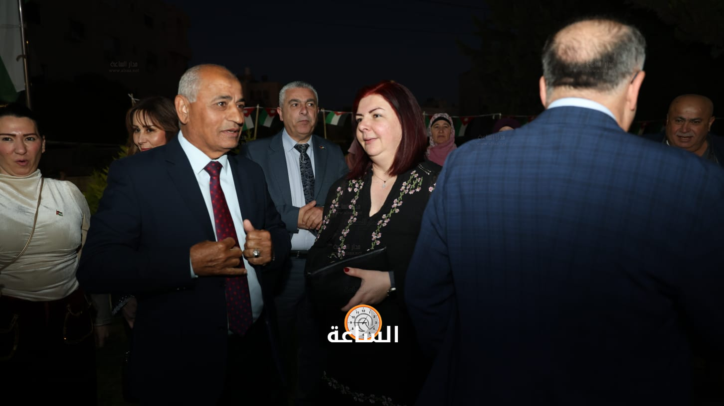 Madar Al-Saa Images 0.7229643868302486