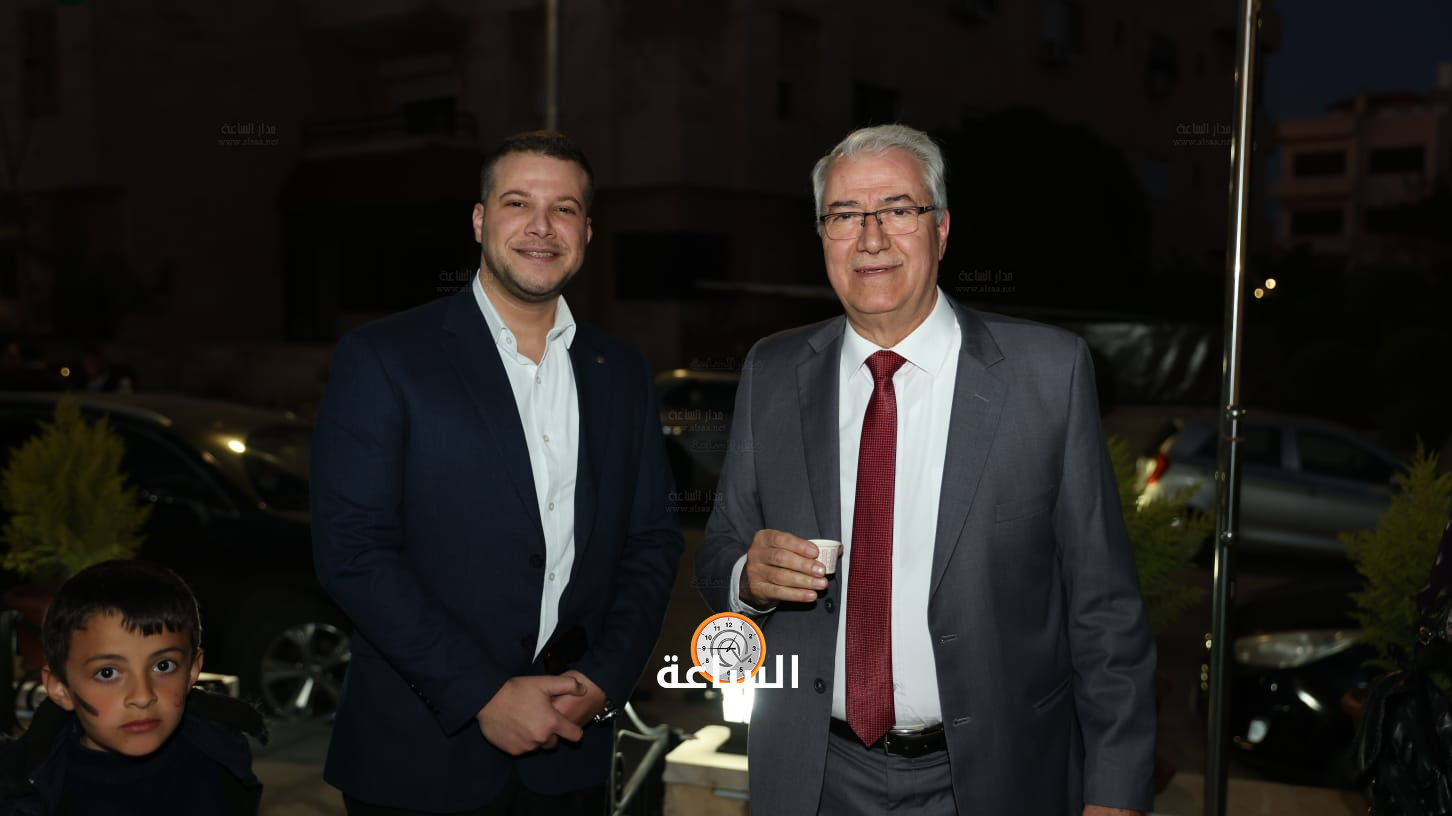 Madar Al-Saa Images 0.3861372688563852