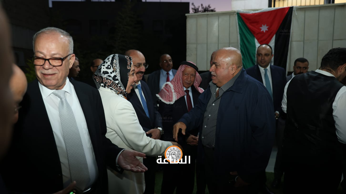 Madar Al-Saa Images 0.30658389770671257