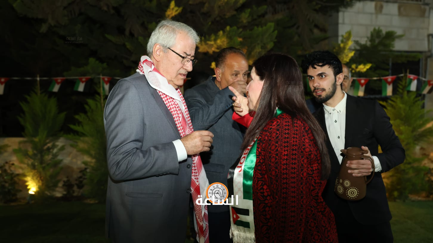 Madar Al-Saa Images 0.9588840610117269