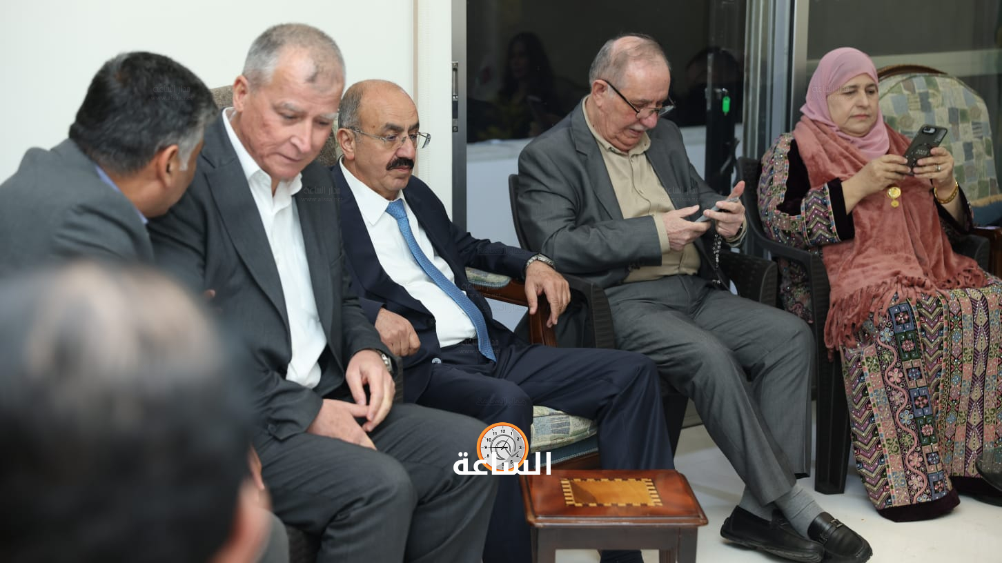 Madar Al-Saa Images 0.6495391464155987