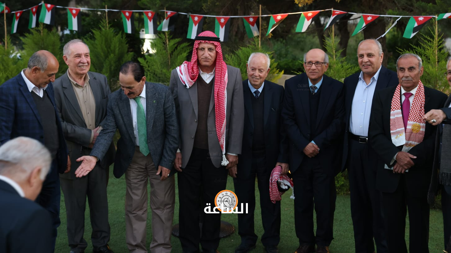 Madar Al-Saa Images 0.796164592471693